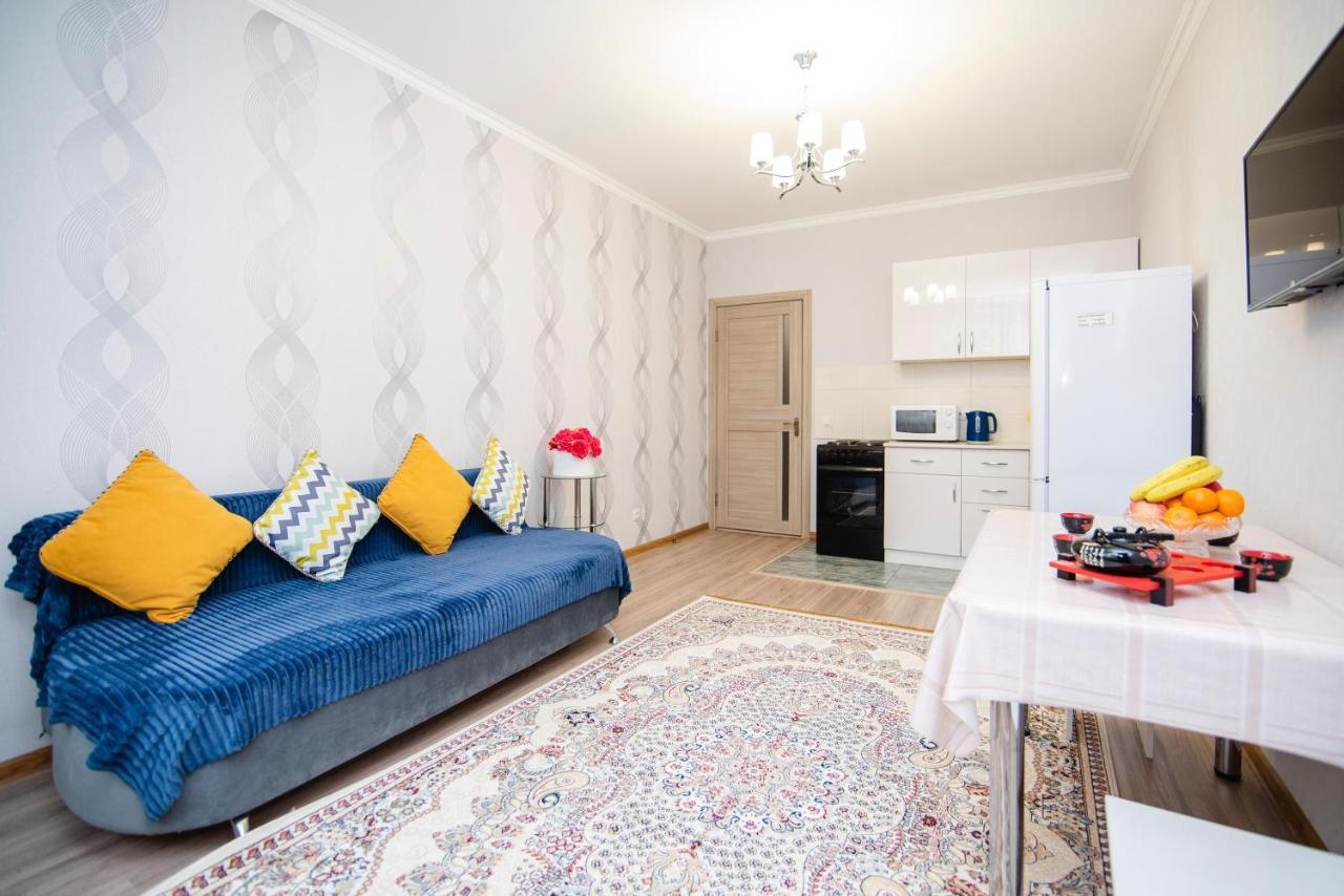 Apartment Zodiak Almaty Exterior photo